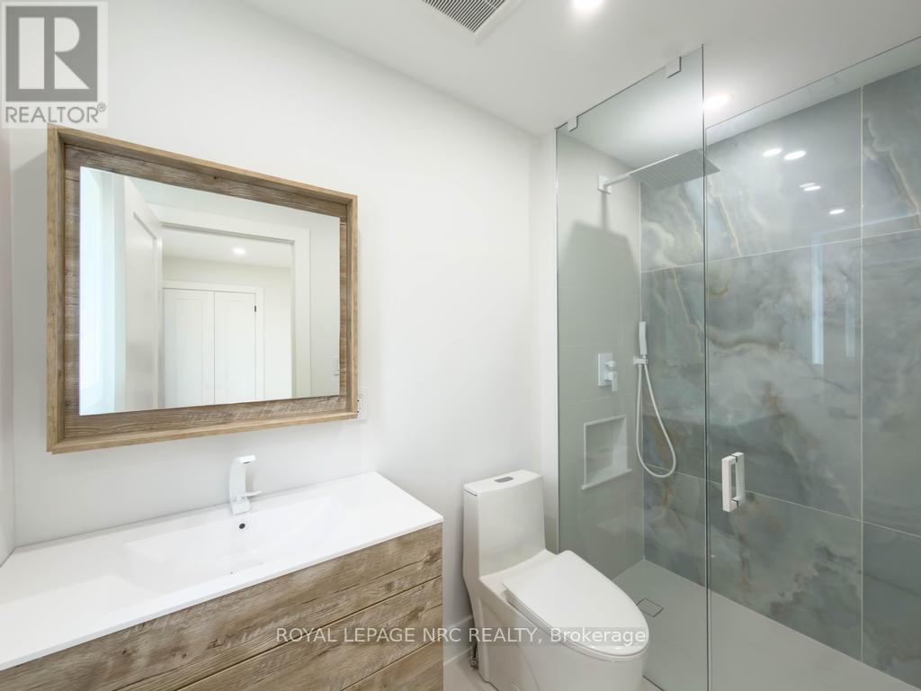 4392 ONTARIO STREET - 31
