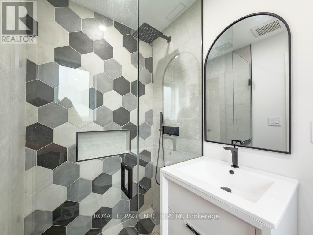 4392 ONTARIO STREET - 35