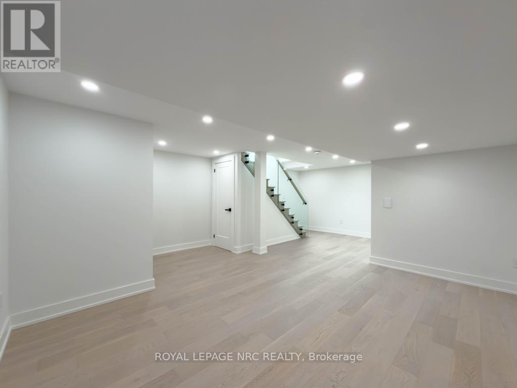 4392 ONTARIO STREET - 43