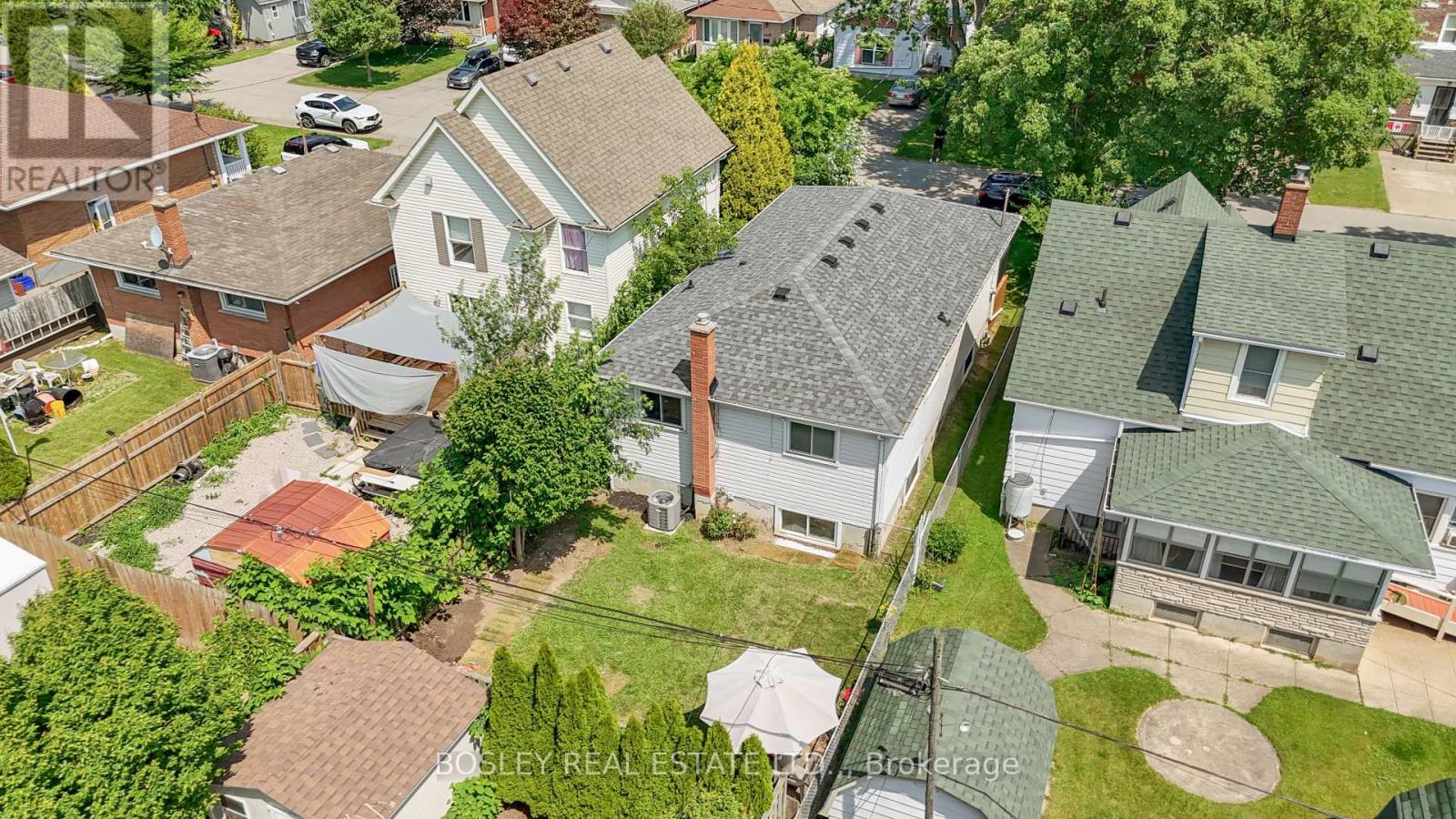 32 GRANDVIEW DRIVE - 30