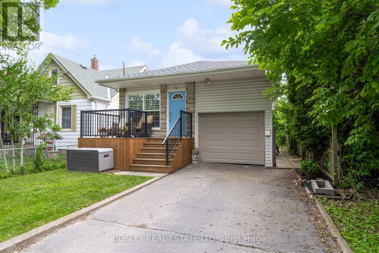 32 GRANDVIEW DRIVE - 4