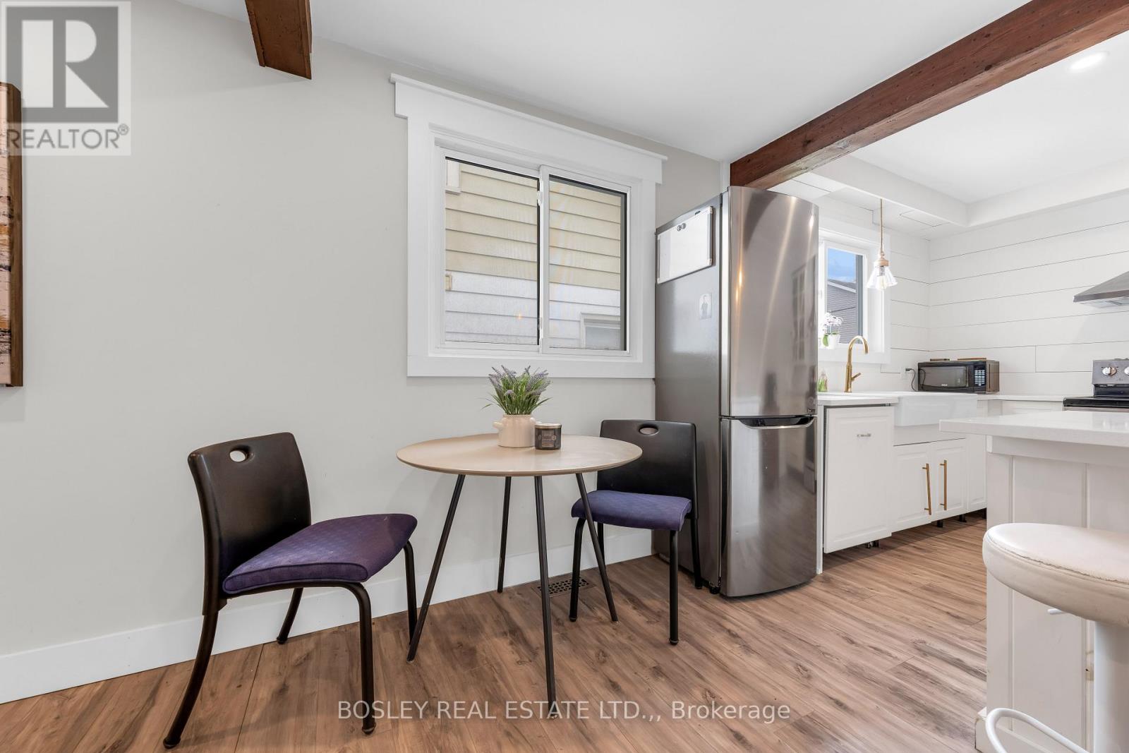 32 GRANDVIEW DRIVE - 8
