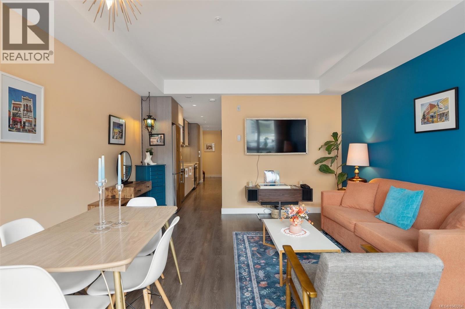 #206 613 Herald St - 15