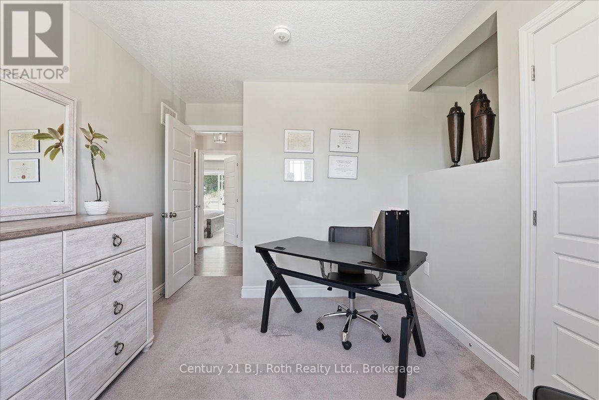 27 RALPH DALTON BOULEVARD - 26
