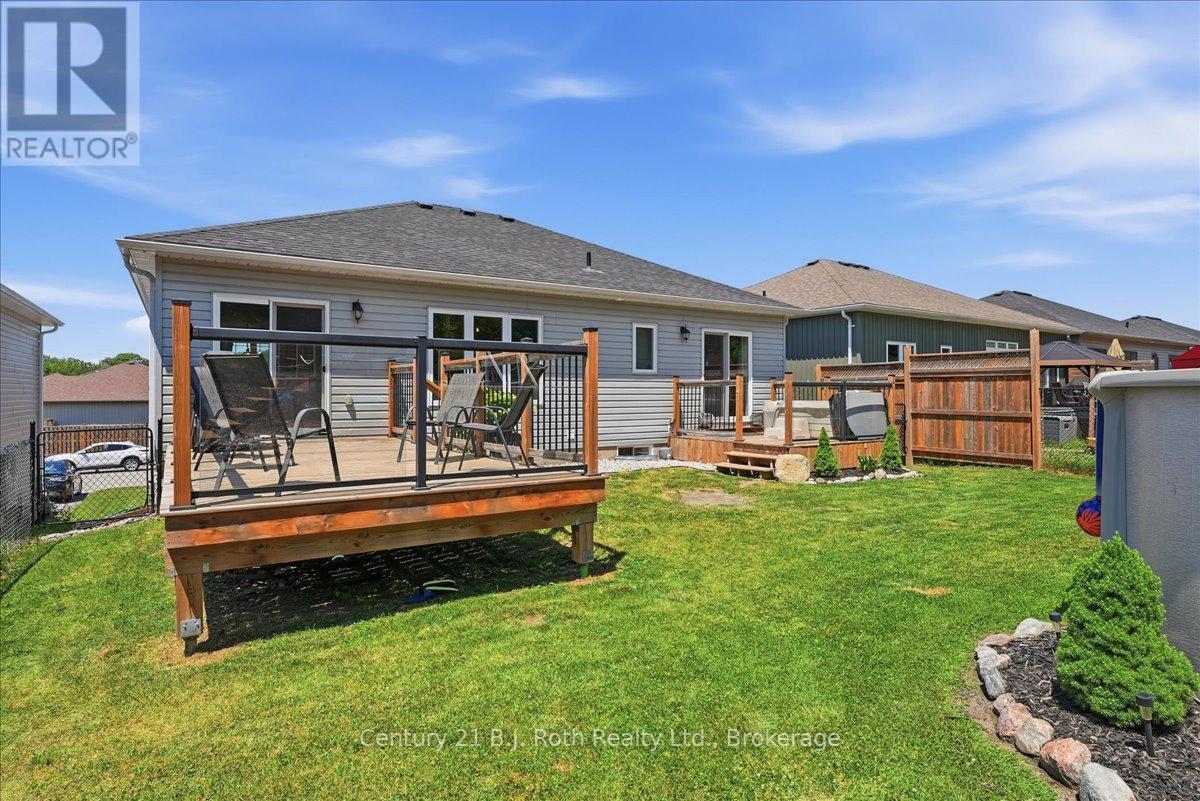27 RALPH DALTON BOULEVARD - 40