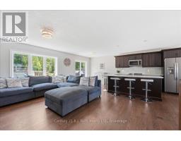 27 Ralph Dalton Boulevard, Tay, ON L0K2A0 Photo 12