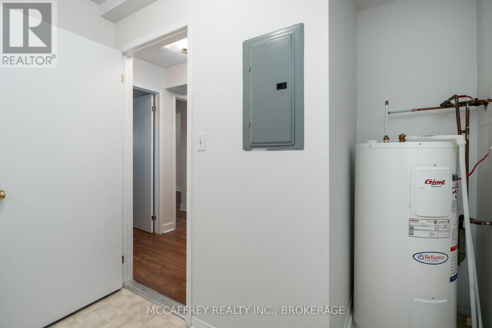 #103 310 KINGSDALE AVENUE - 17