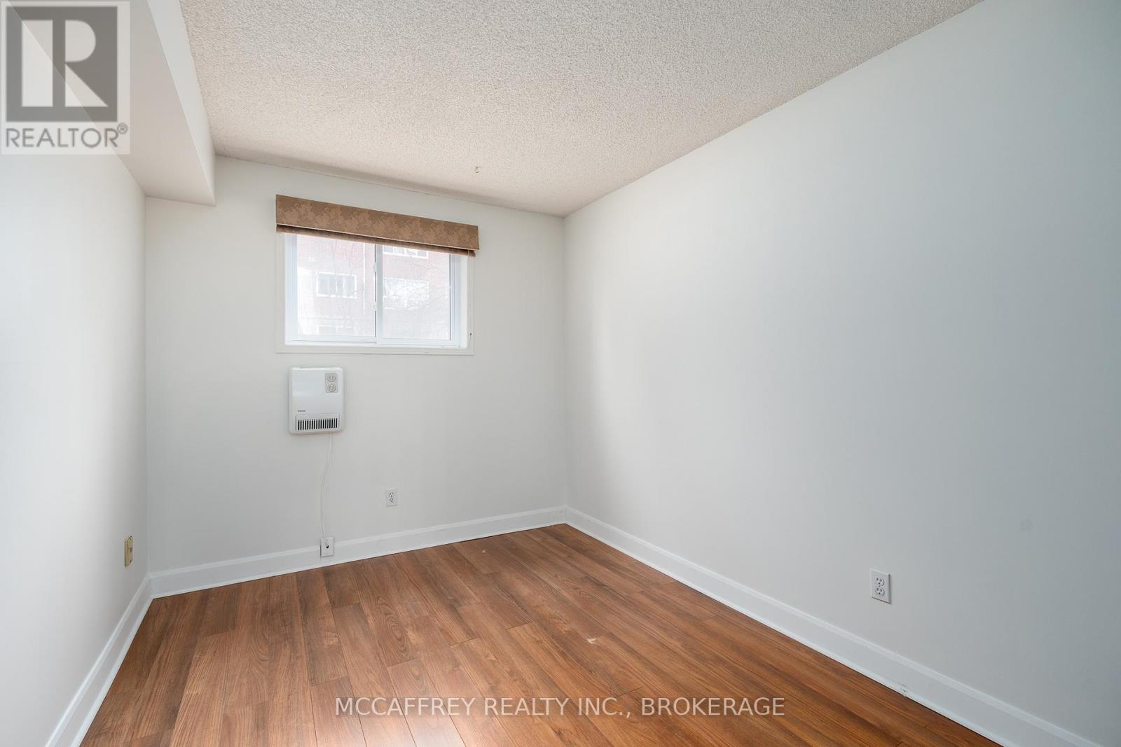 #103 310 KINGSDALE AVENUE - 12