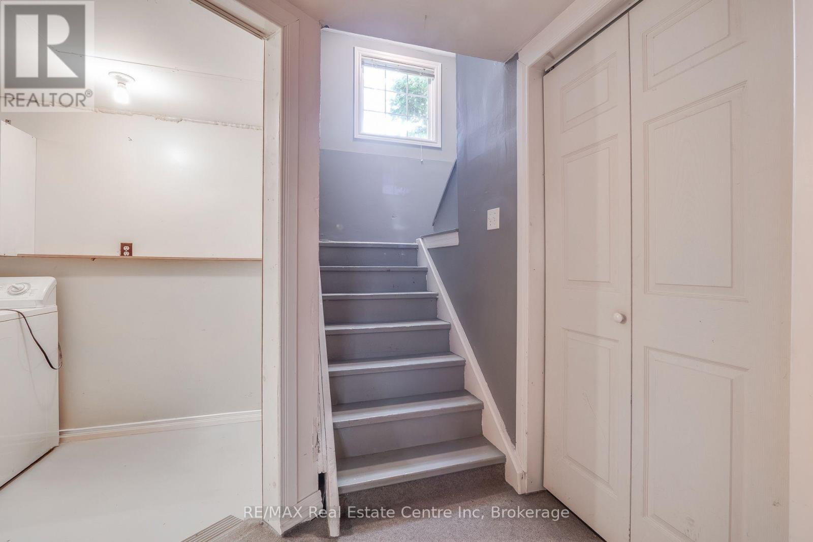 #86 129 VICTORIA ROAD N - 34