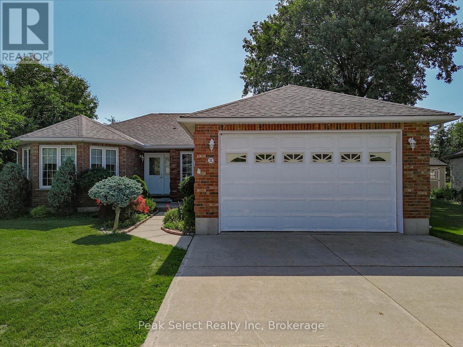 #31 30 ANN STREET - Image 3
