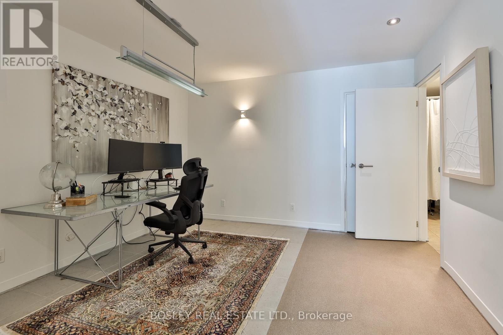 301 KEEWATIN AVENUE - 40