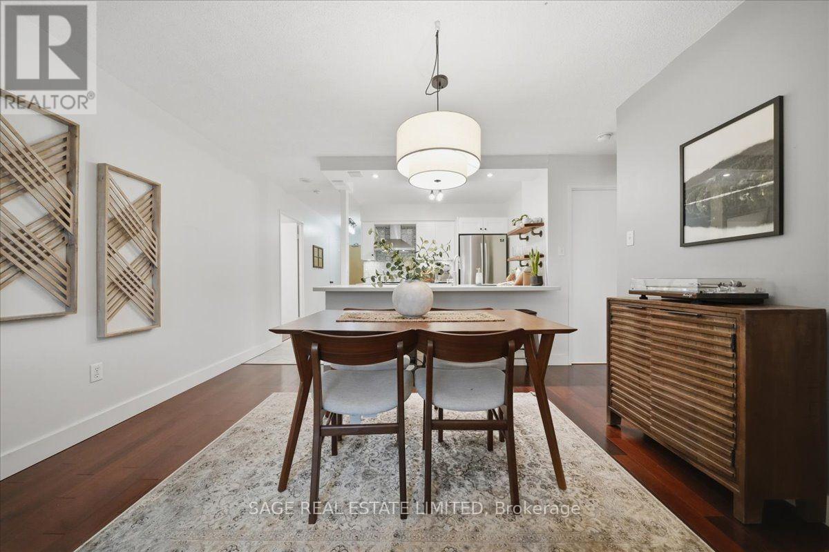 #302 70 MILL STREET - 5
