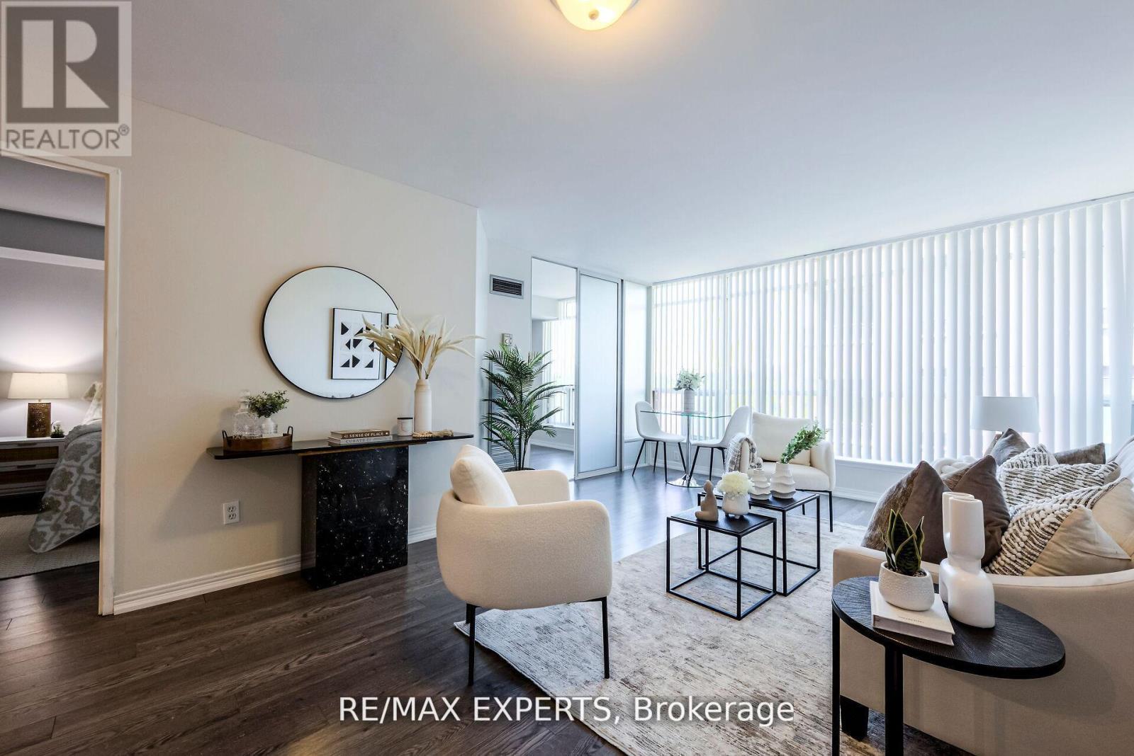 #1006 942 YONGE STREET - 16
