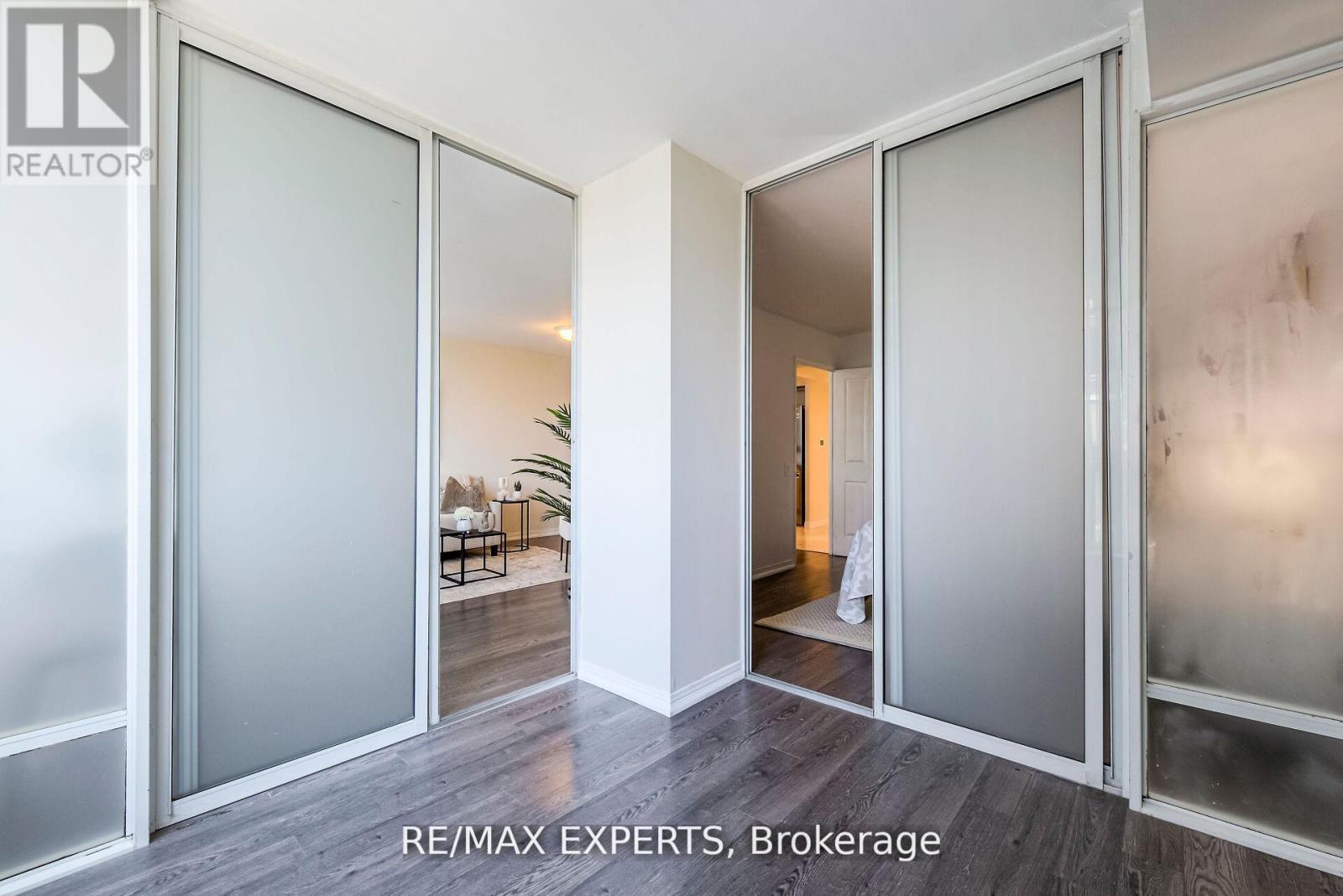 #1006 942 YONGE STREET - 31