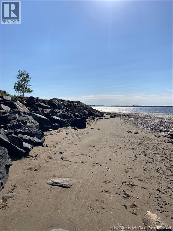 86 Williston Beach Road - Image 36