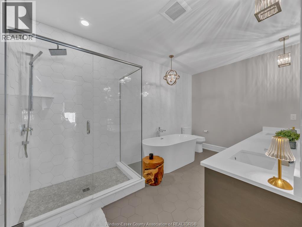 3639 SEVEN LAKES DRIVE - 29