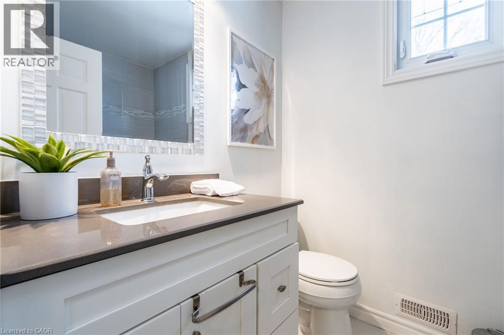 1 ACREDALE Drive - 27