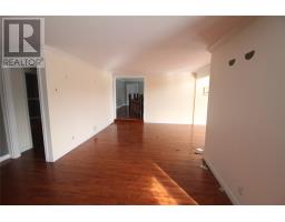 438 Main Street thumbnail 10