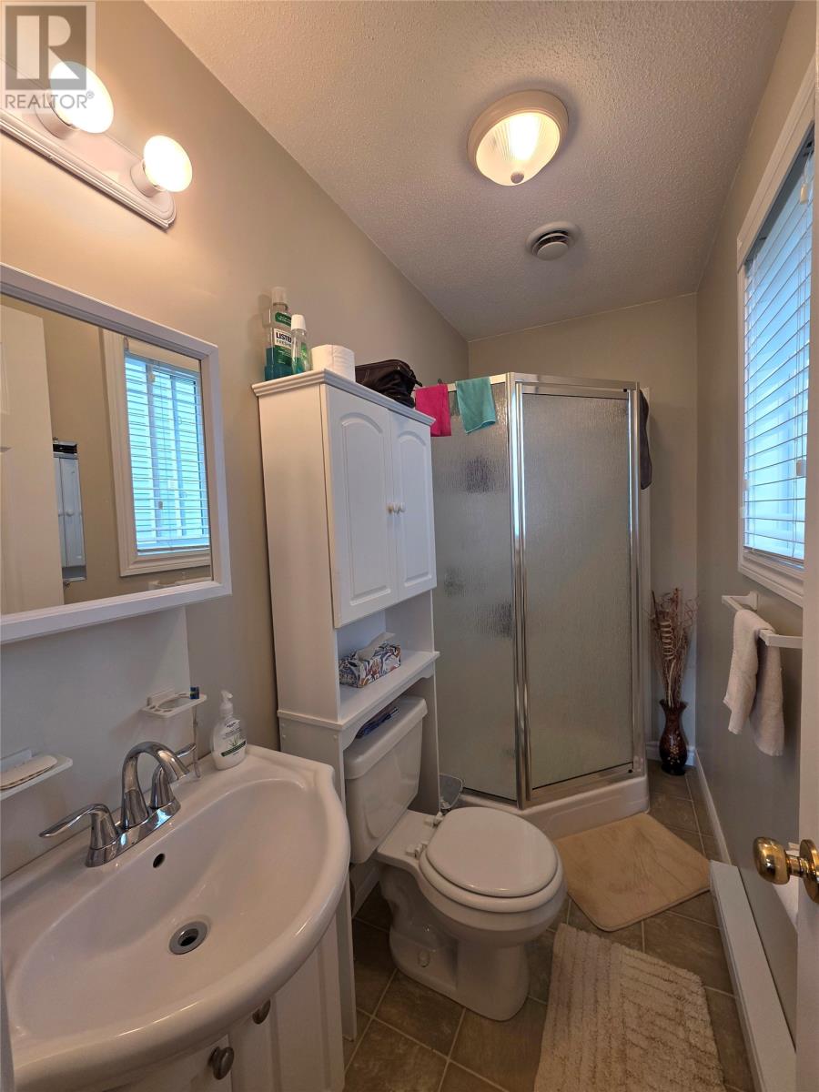 19 Carberrys Road - 14
