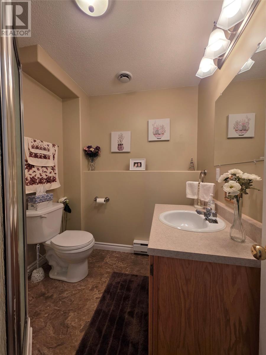 19 Carberrys Road - 18