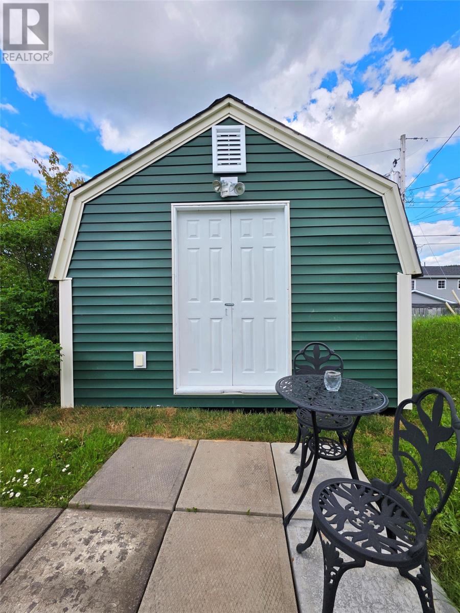 19 Carberrys Road - 29