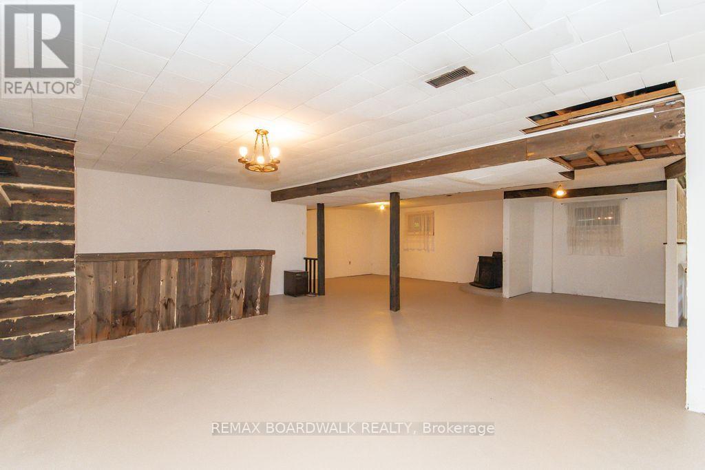 3654 NAVAN ROAD - 33