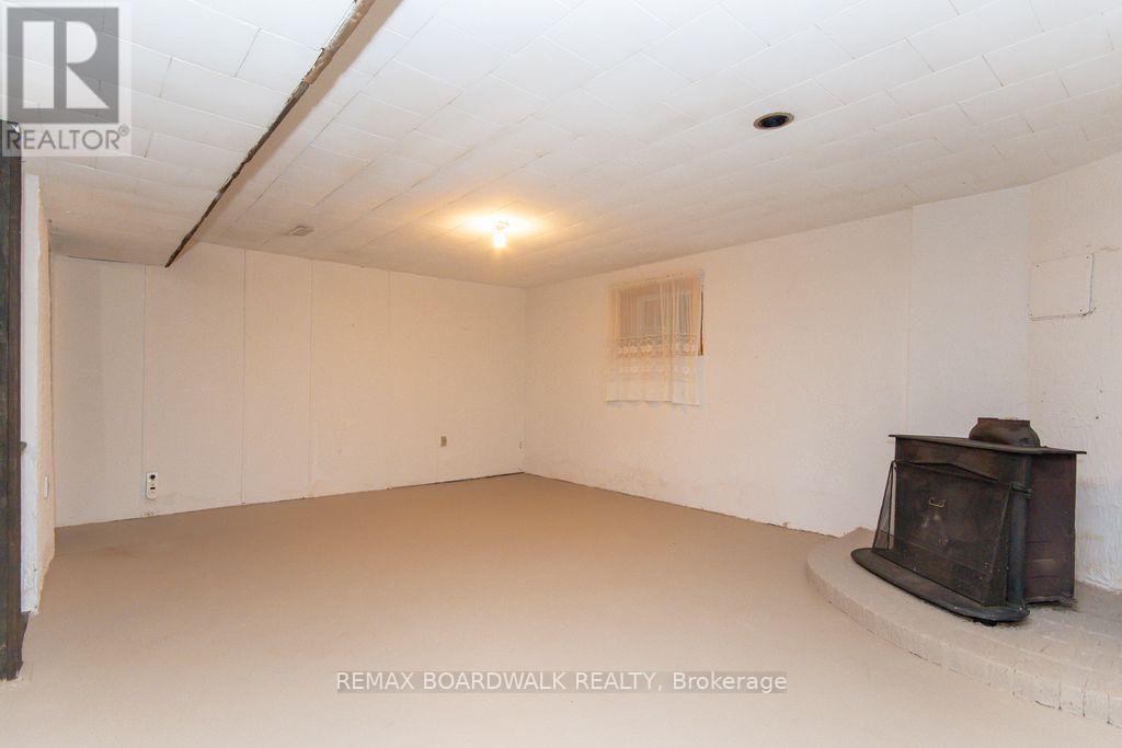 3654 NAVAN ROAD - 35