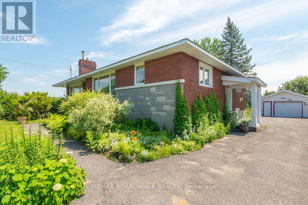3654 NAVAN ROAD - 41