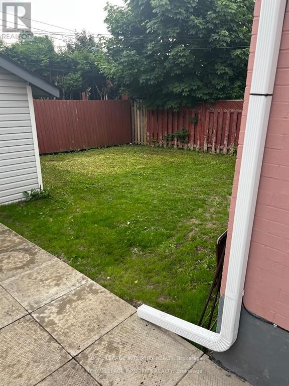 3 Bed, 2 Bath House for Rent in Ottawa – A – 96 FIELDROW STREET, Ottawa – MLS# X13536528 - Image 24