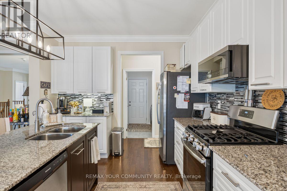 32 BEECHENER STREET - 16