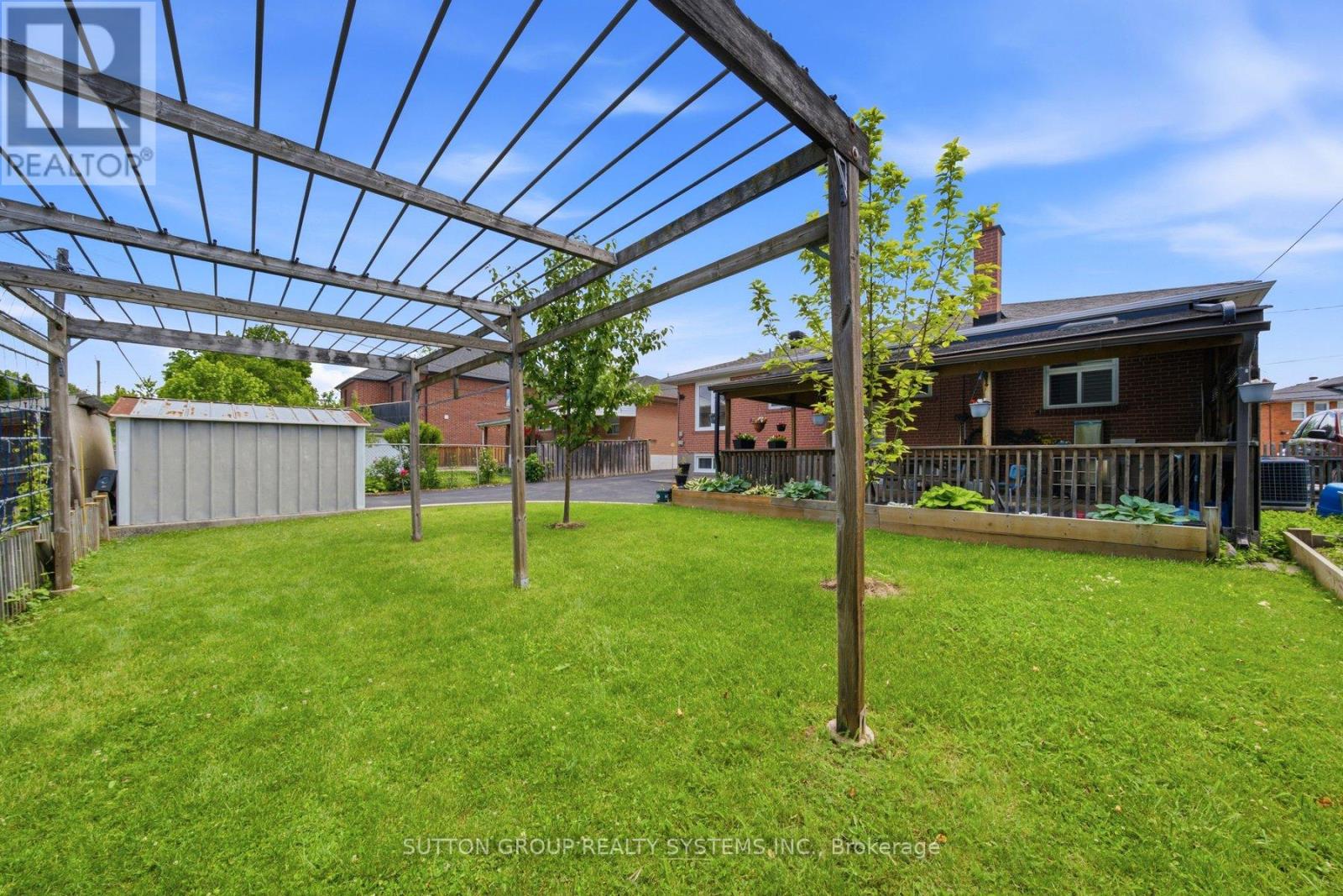 2870 WESTON ROAD - 36