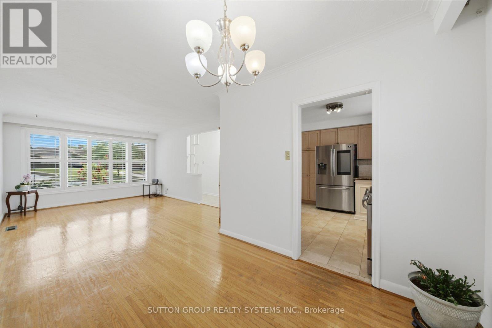 2870 WESTON ROAD - Image 9