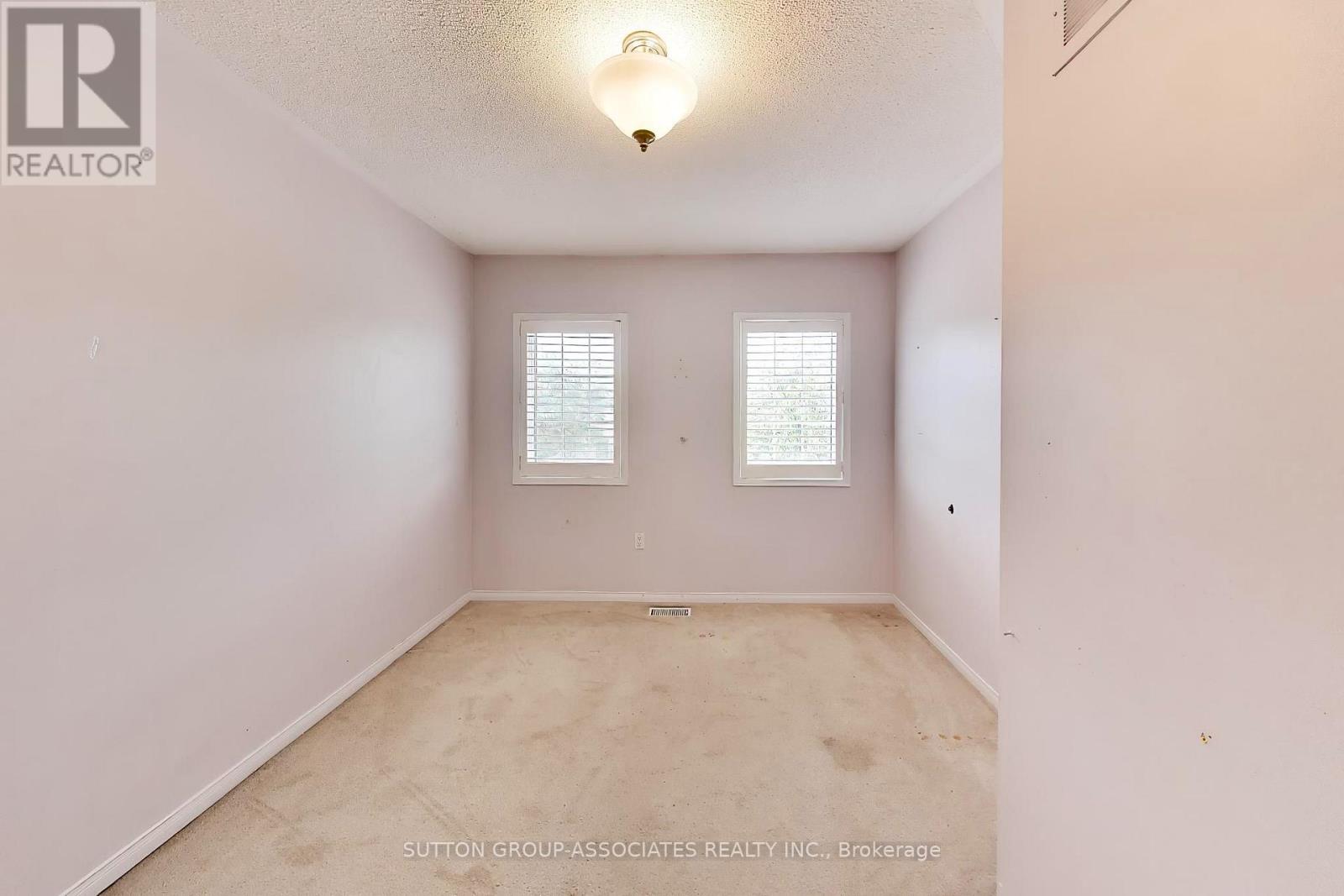 6321 AMBER GLEN DRIVE - 18
