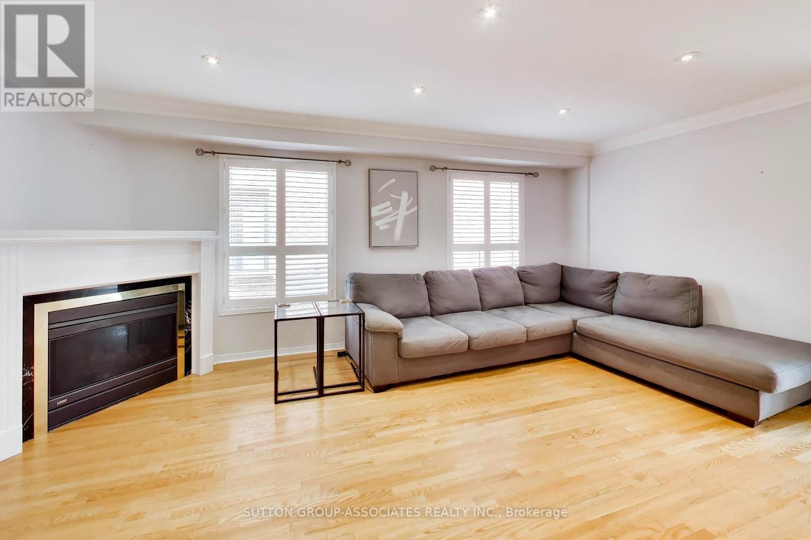 6321 AMBER GLEN DRIVE - 5