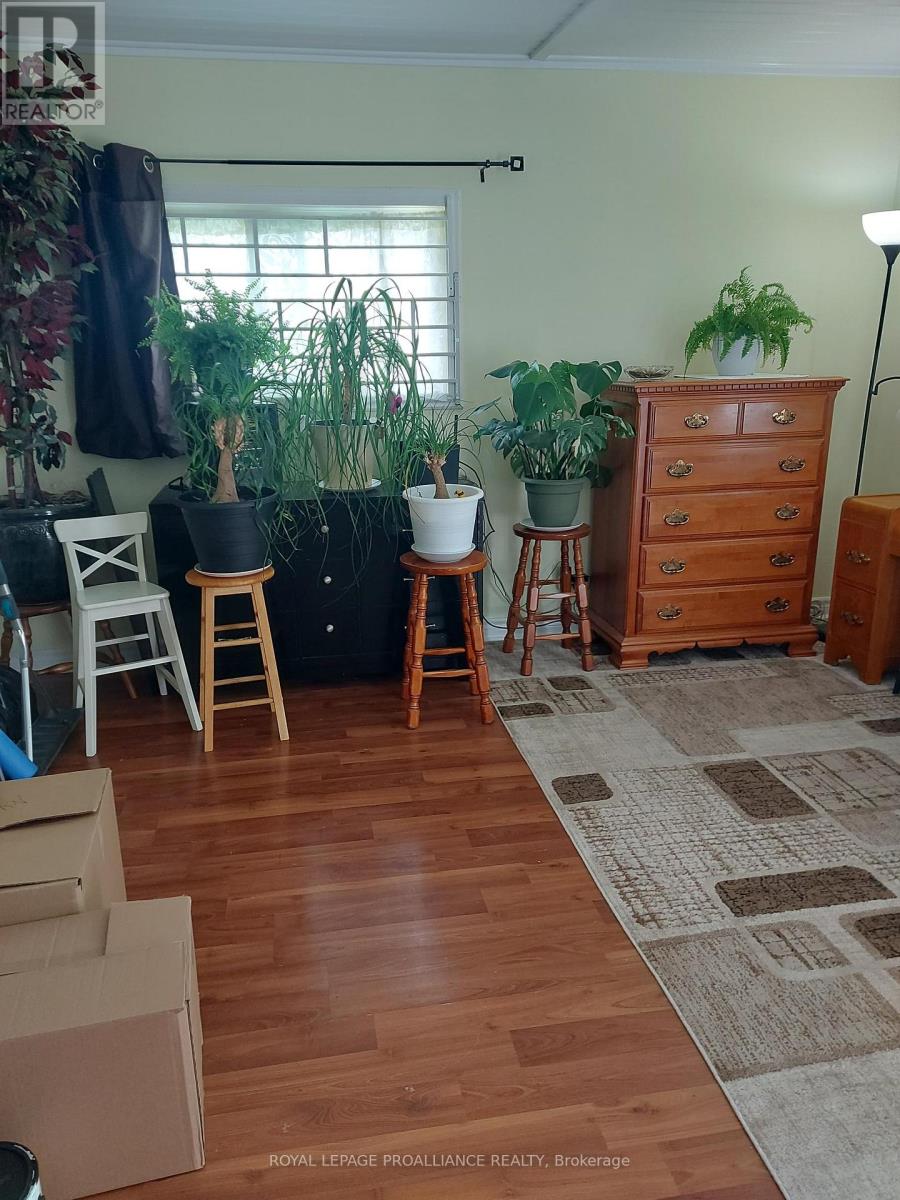 739 EDWARD STREET - 12