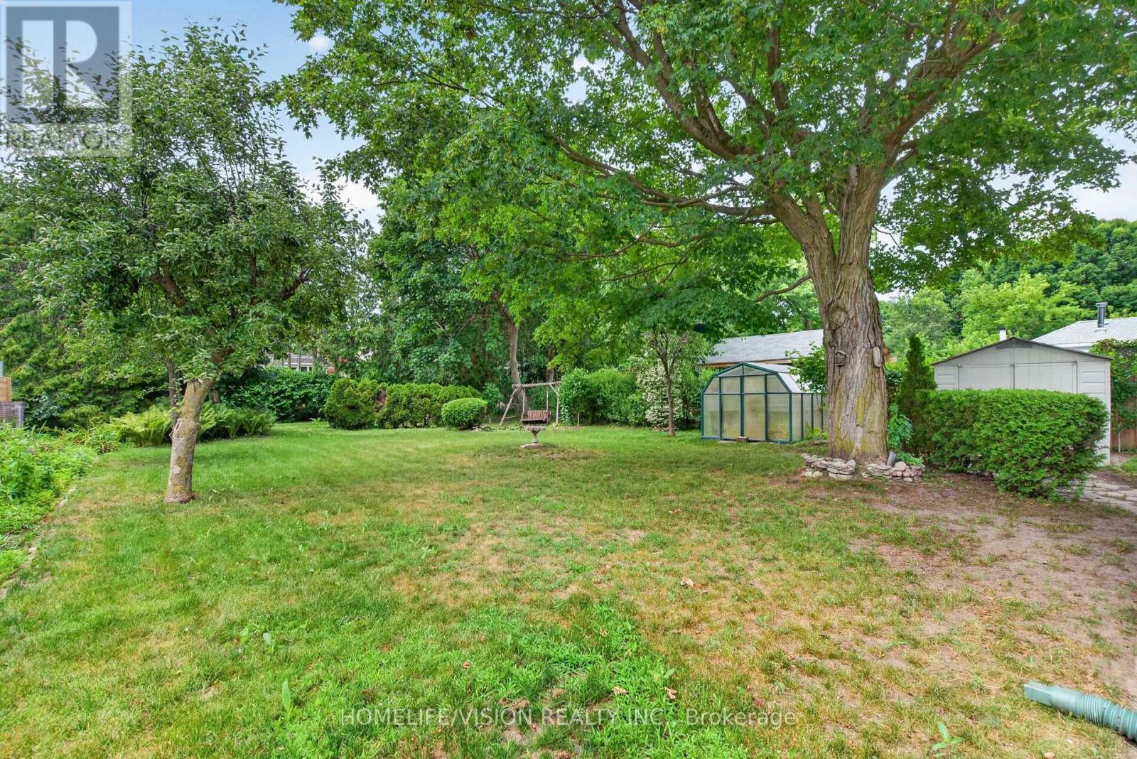 377 GRIFFITH STREET - 41