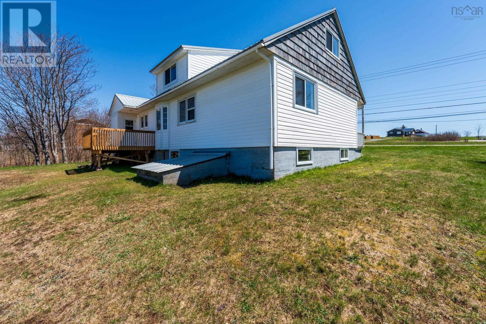 3367 Highway 1 - 10