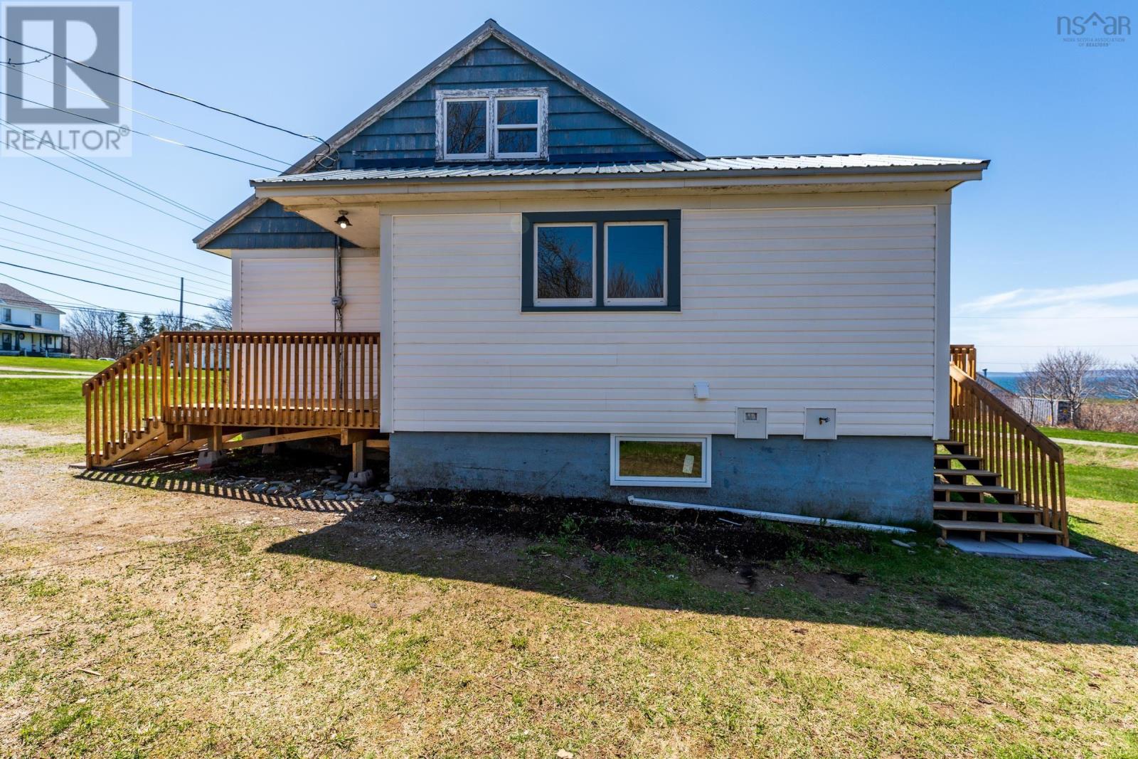 3367 Highway 1 - 41