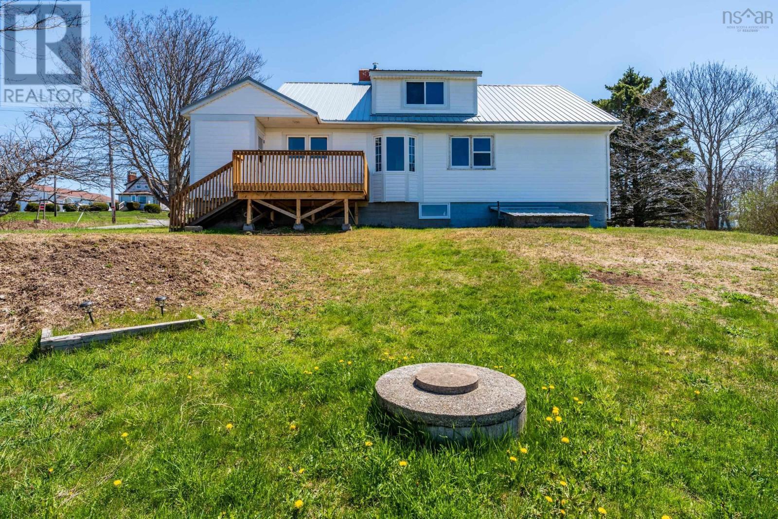 3367 Highway 1 - 9