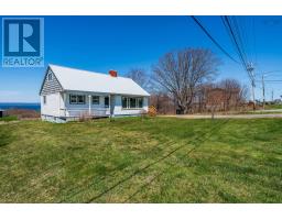 3pc Bathroom - 3367 Highway 1, Belliveaus Cove, NS B0W3T0 Photo 7
