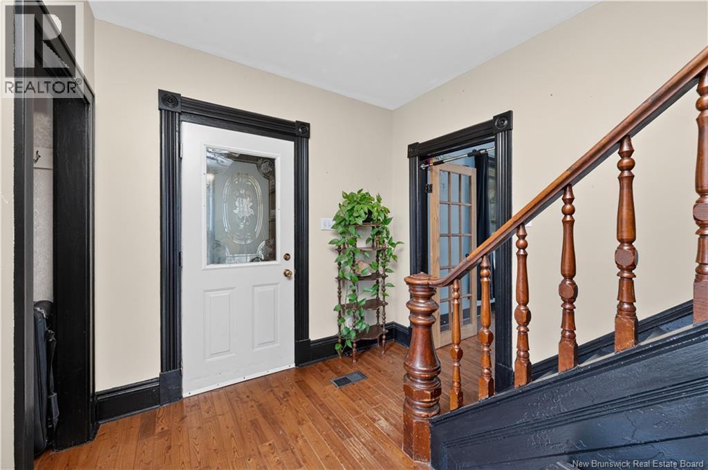62 Academy Street - Image 3