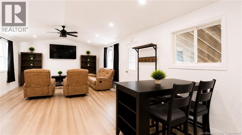 1245 ST THERESA Crescent - 14