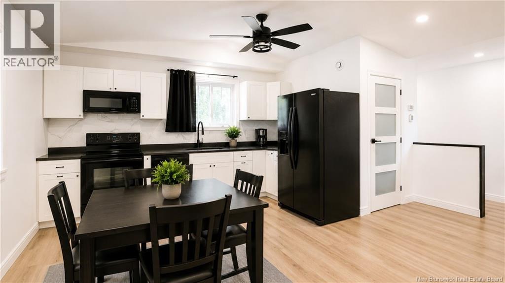 1245 ST THERESA Crescent - Image 16