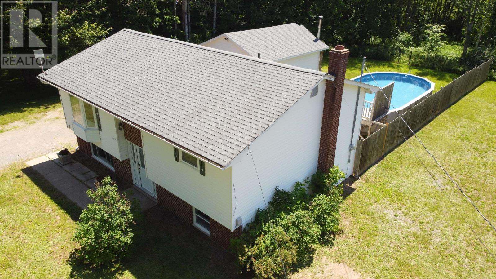 #5800 Highway 221 - 26