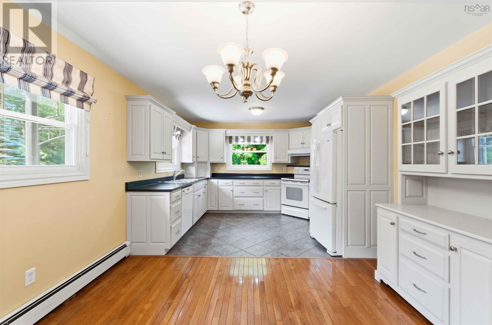 Property 14 of 44 of 1004 Lydiard Rd