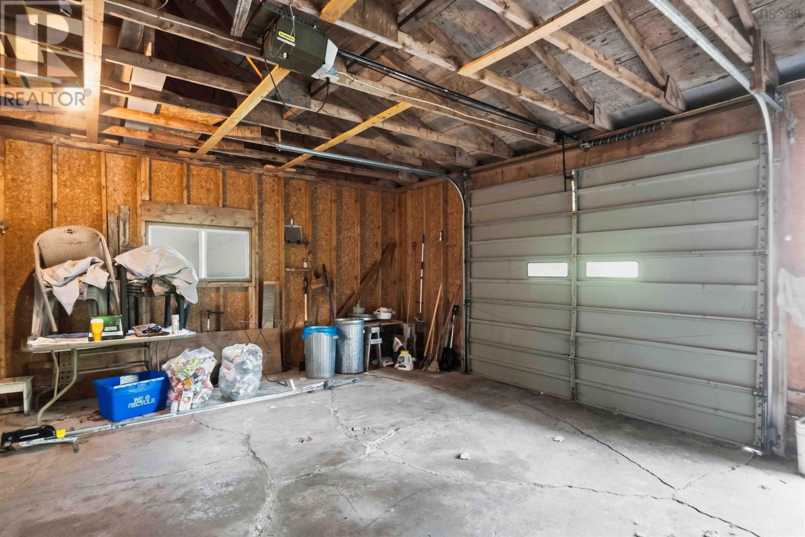 Property 36 of 44 of 1004 Lydiard Rd