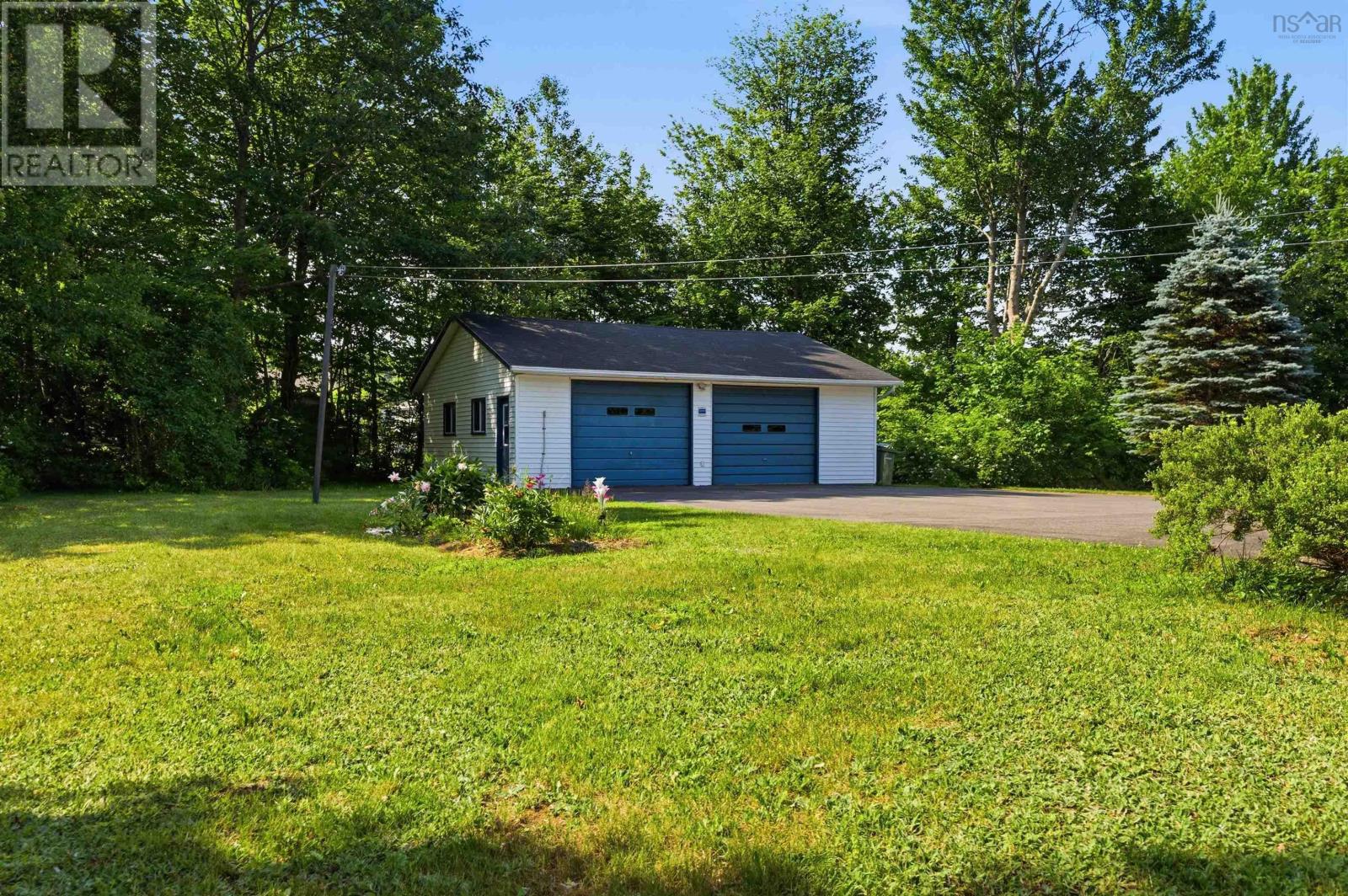 Property 38 of 44 of 1004 Lydiard Rd
