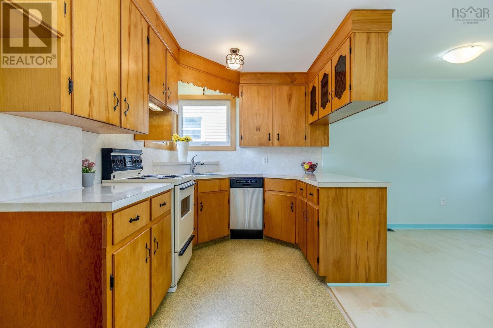 3824 Basinview Drive - 6