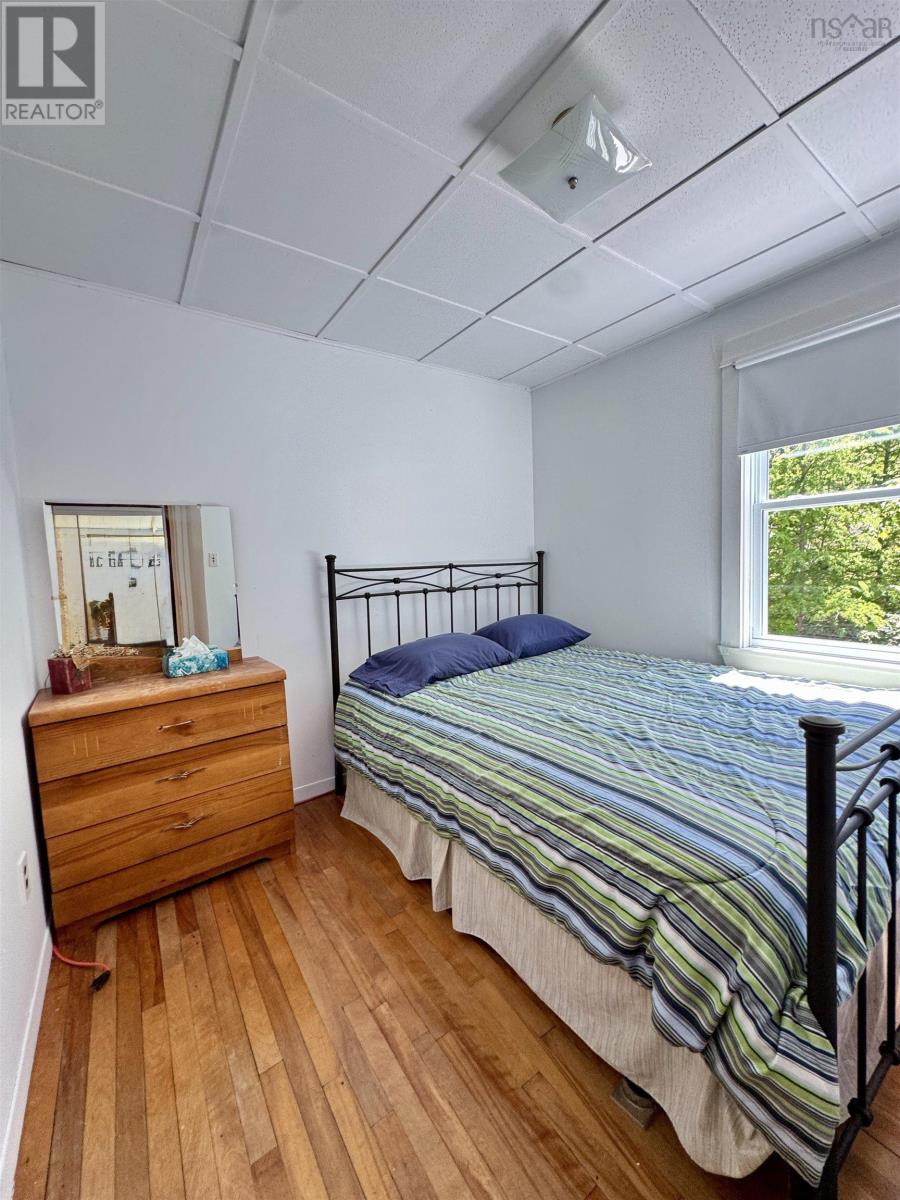 1061 Mooseland Road - 11