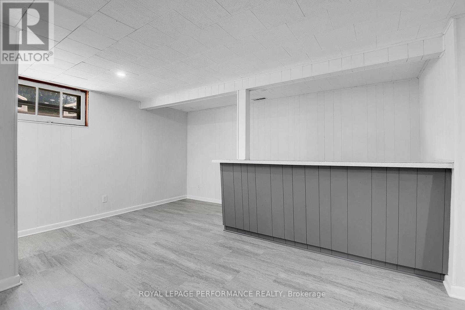 3 Bed, 2 Bath House for Rent in Ottawa – 2243 HILLARY AVENUE, Ottawa – MLS# X13530104 - Image 22